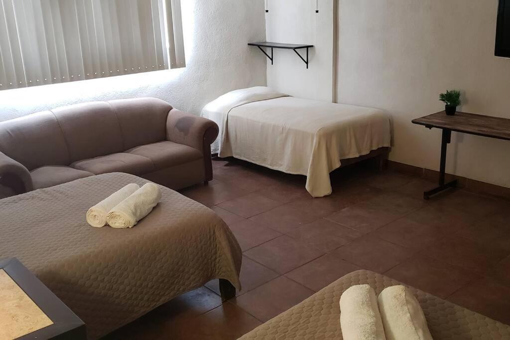 Departamento Grande Con 2 Recamaras Con Aire 5 Camas Wifi 115Mb, Cocina .Cochera Techada, #4 Ciudad Valles Zewnętrze zdjęcie