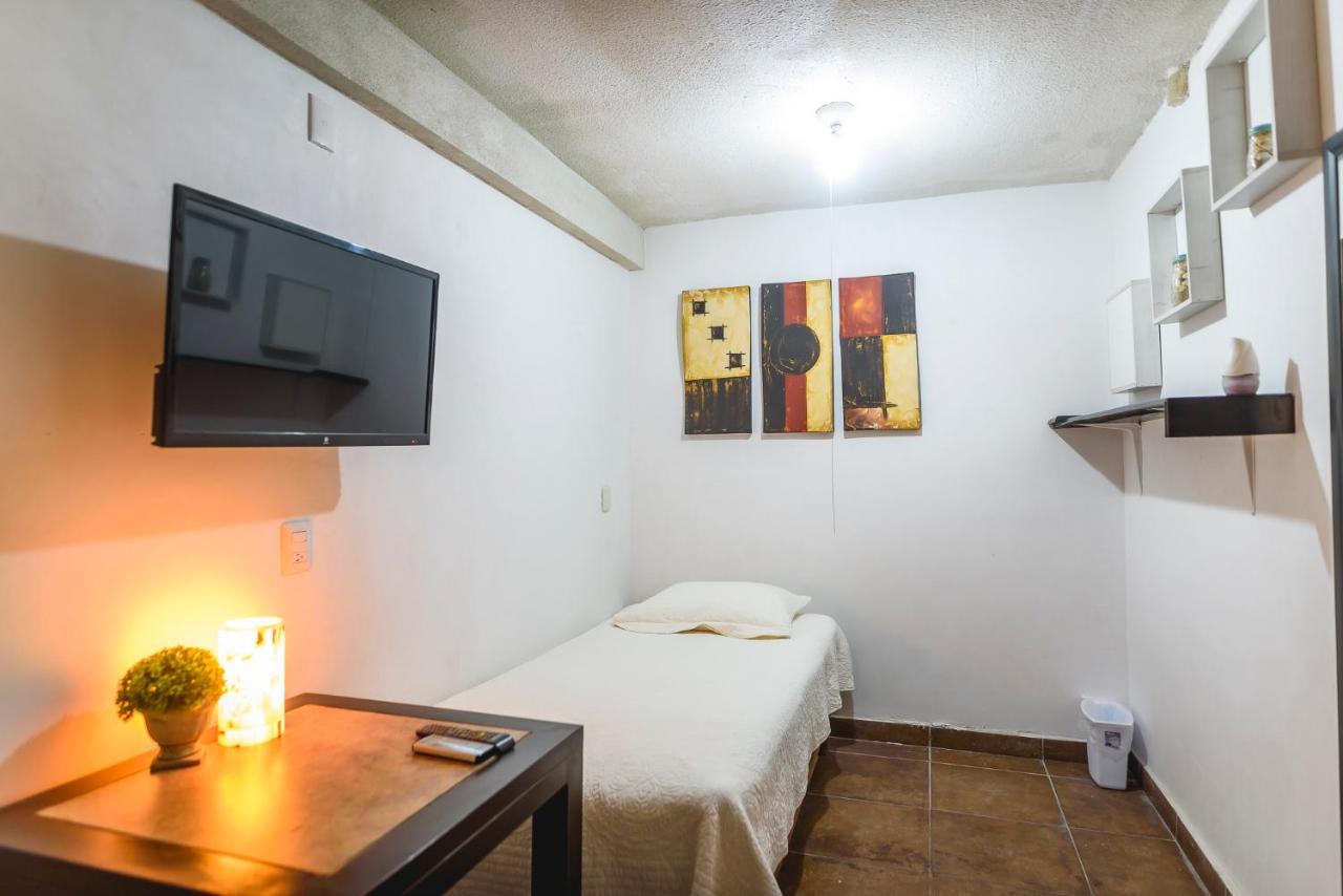 Departamento Grande Con 2 Recamaras Con Aire 5 Camas Wifi 115Mb, Cocina .Cochera Techada, #4 Ciudad Valles Zewnętrze zdjęcie
